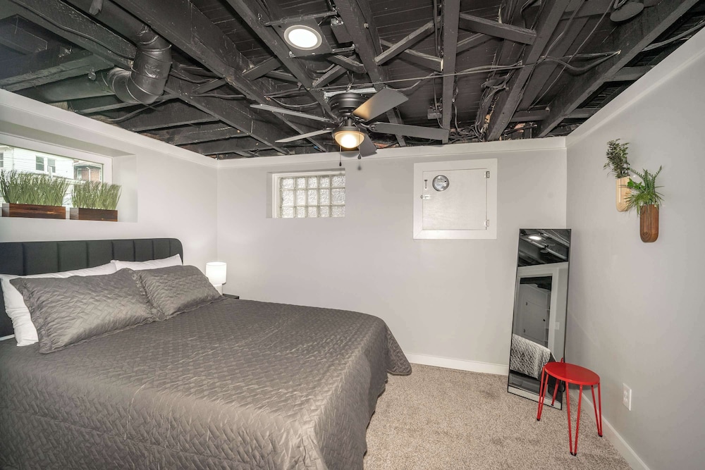 Modern Cincy Home - For 6