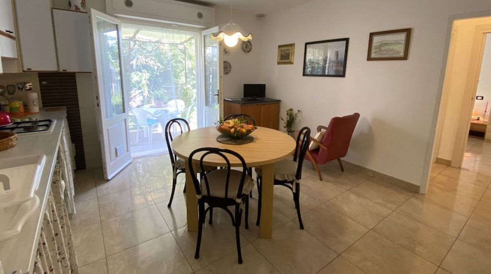 Three-room Apartment Sleeps 3 IN THE NEW Town Area - Ref Costa-rif Costa