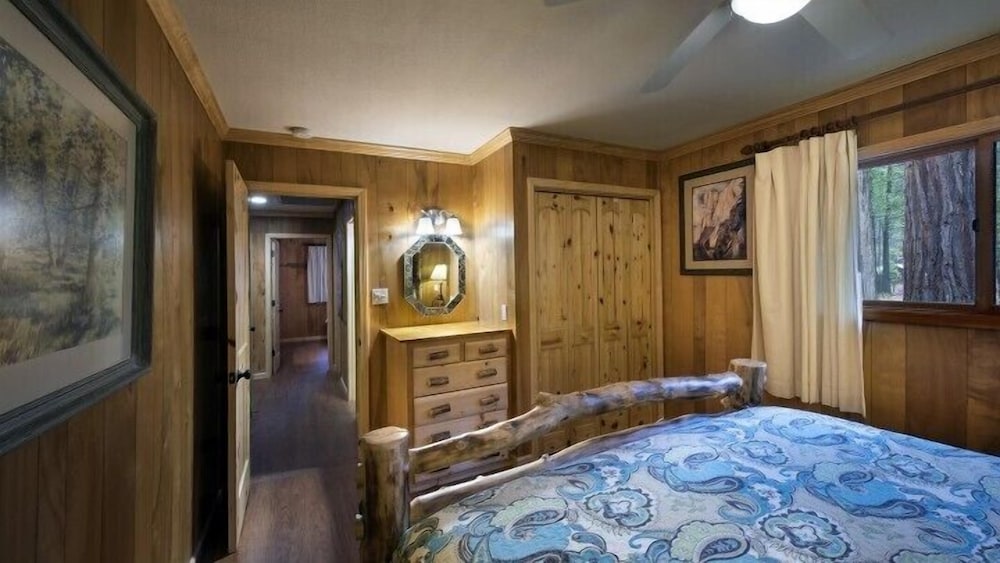 Scenic Wonders Buss Stop 3 Bedrooms view 4
