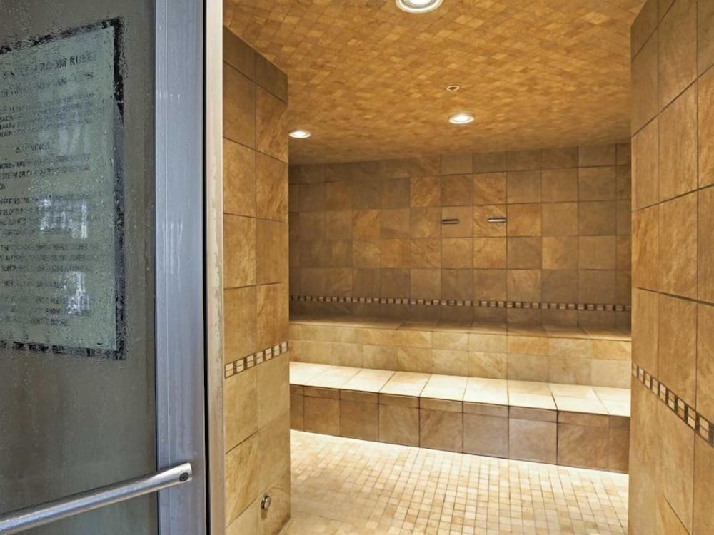 Luxury Crystal Peak Lodge 3 Bedroom Condo - Ski In, Ski Out