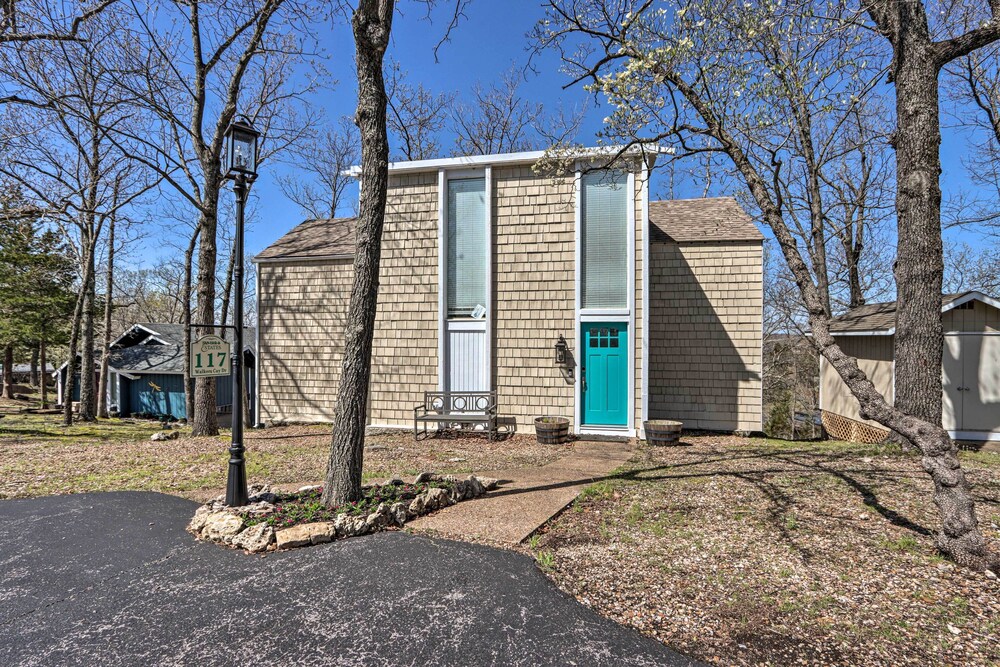 Peaceful Osage Beach Escape w/ Resort Perks!