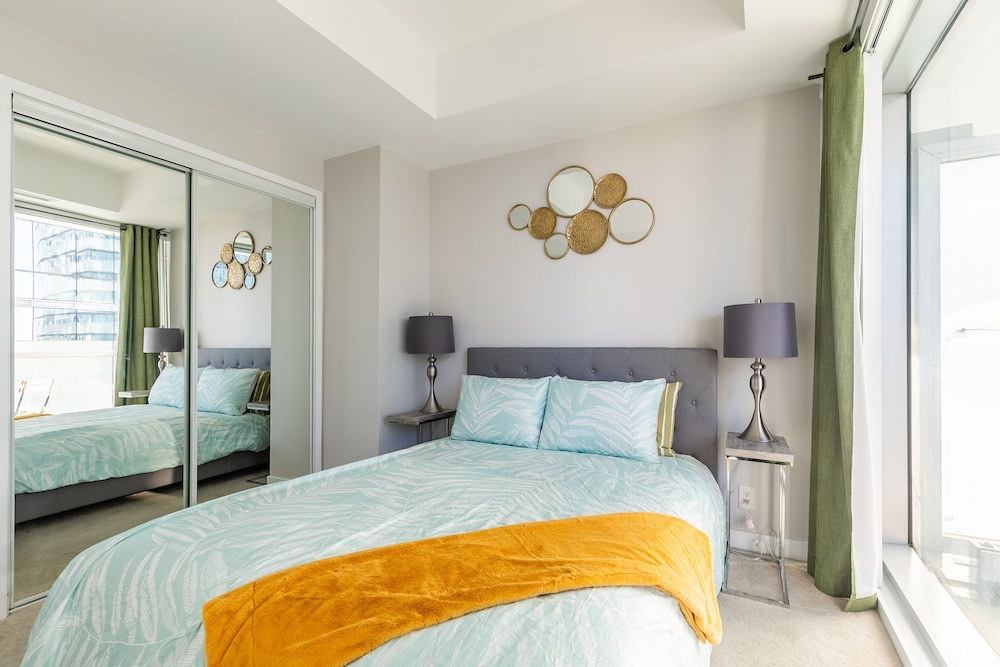 Stylish 1 BD with Tower Views. Apt 3309 - Image 1