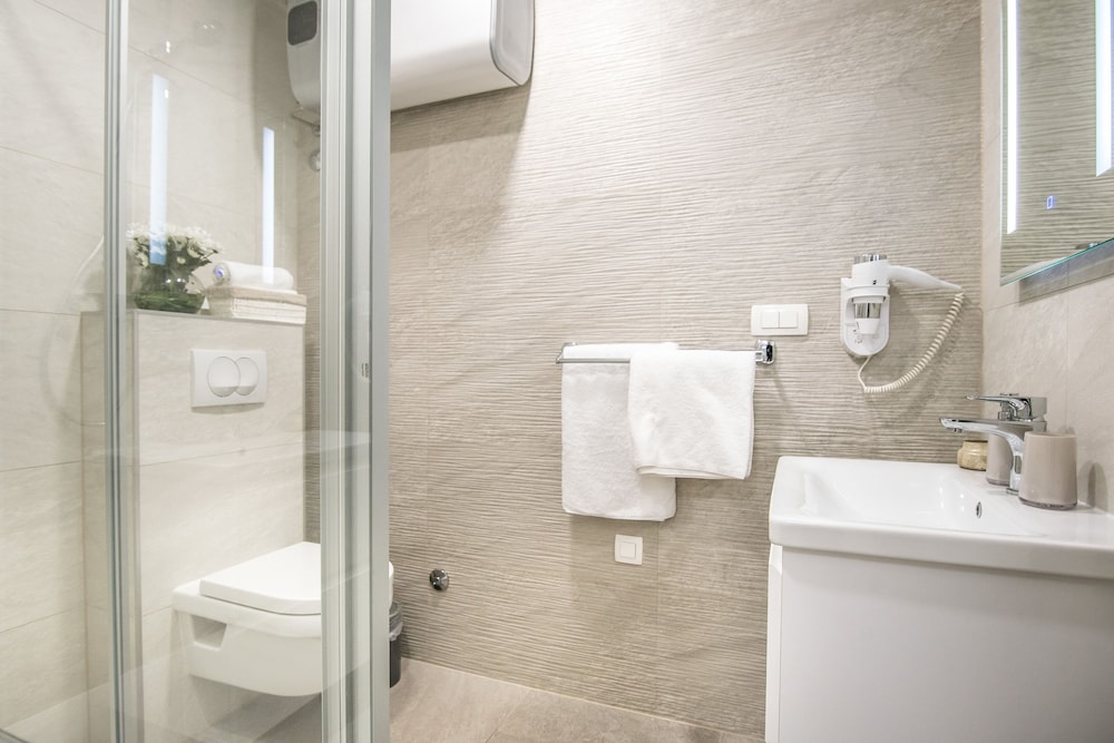 Dubrovnik Spectrum Rooms