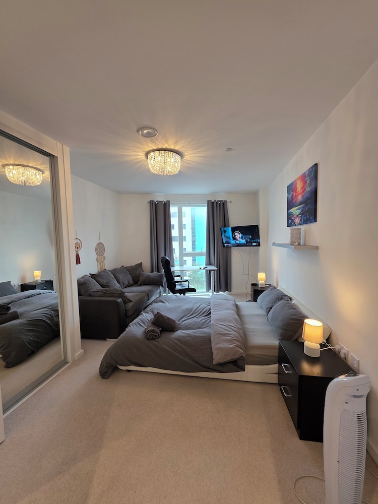 3 bedroom apartment from F&A properties