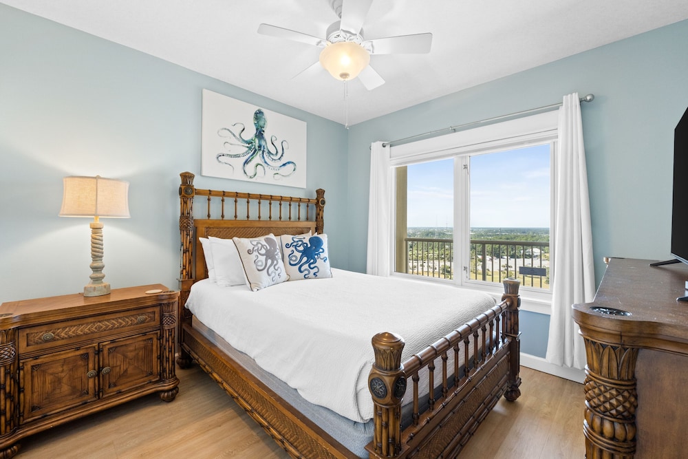 Grand Panama Beach Resort by Panhandle Getaways