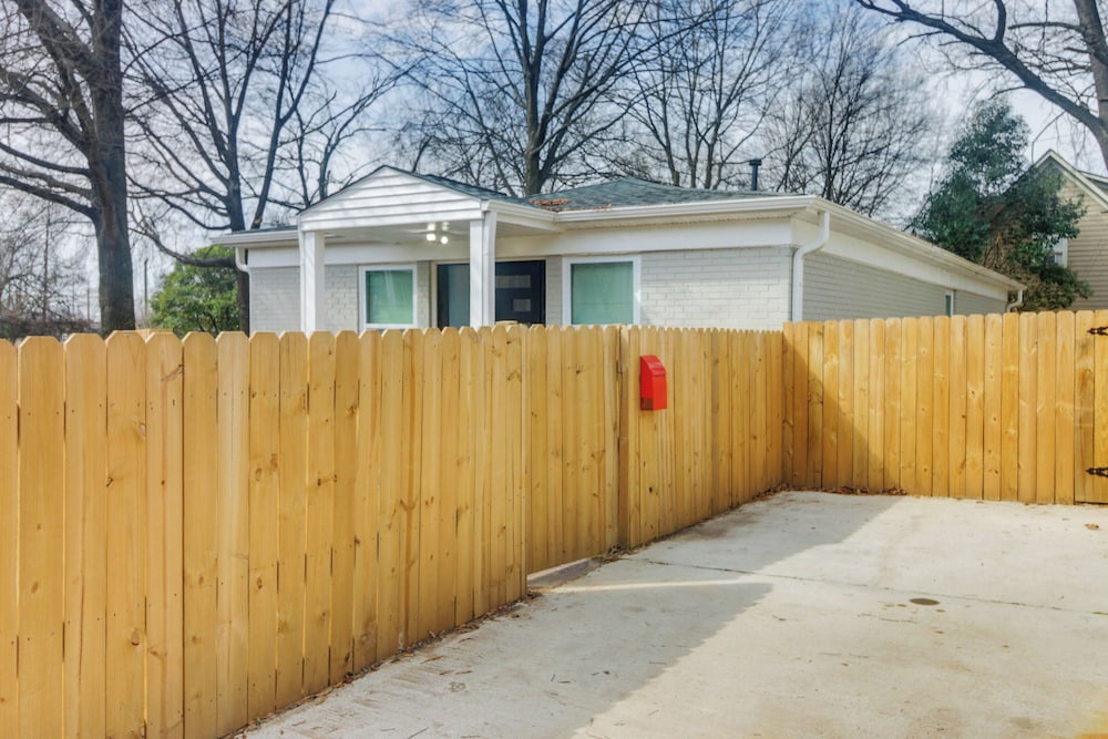 Charlotte Gem w/ Deck & Community Amenities