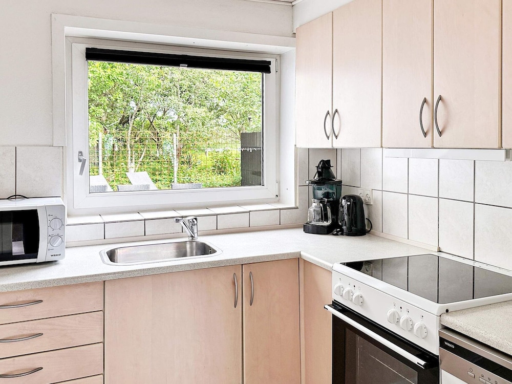 6 Person Holiday Home in Esbjerg V