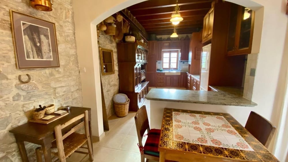 Juliet Studio Suite by TrulyCyprus
