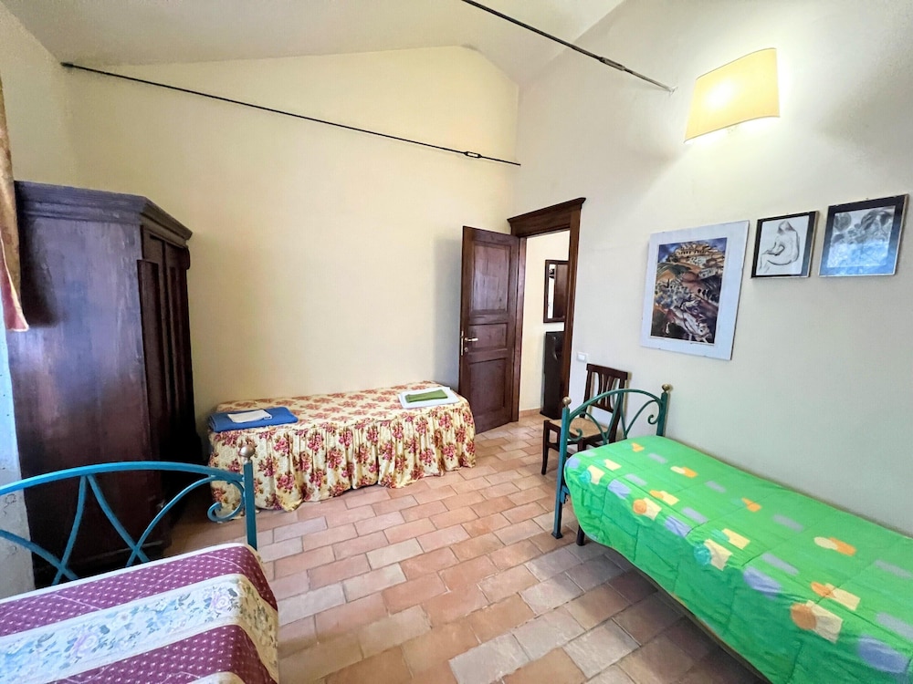Apartment in Umbria Near Montefalco Winery photo 3