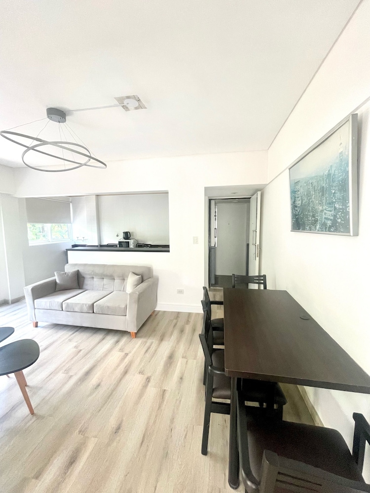 Golf Tower Suites & Apartments
