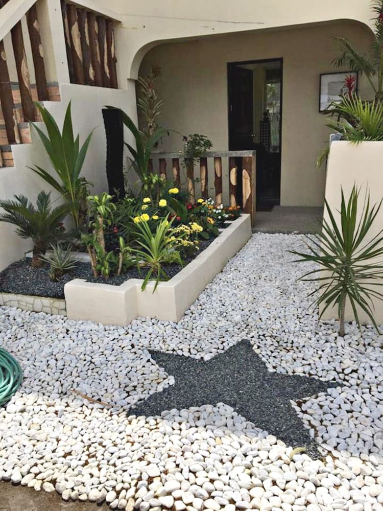 Stardust Beach Hotel