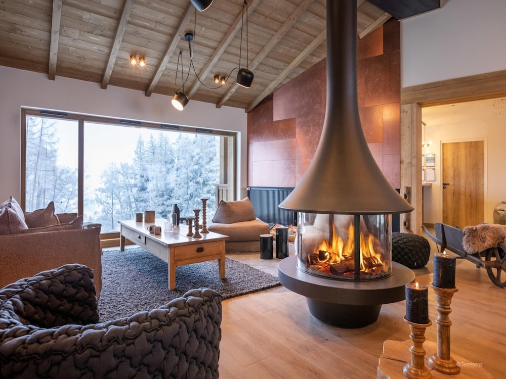 Apartment in Fornelet With Ski-in/ski-out Access