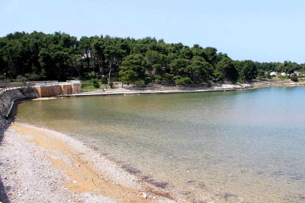 Dari - 120 m From sea - A2