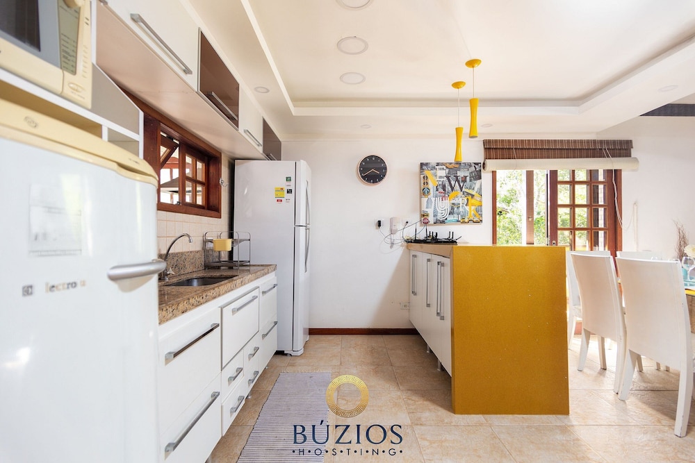 Bz03 Casa 4 suítes e área gourmet priv
