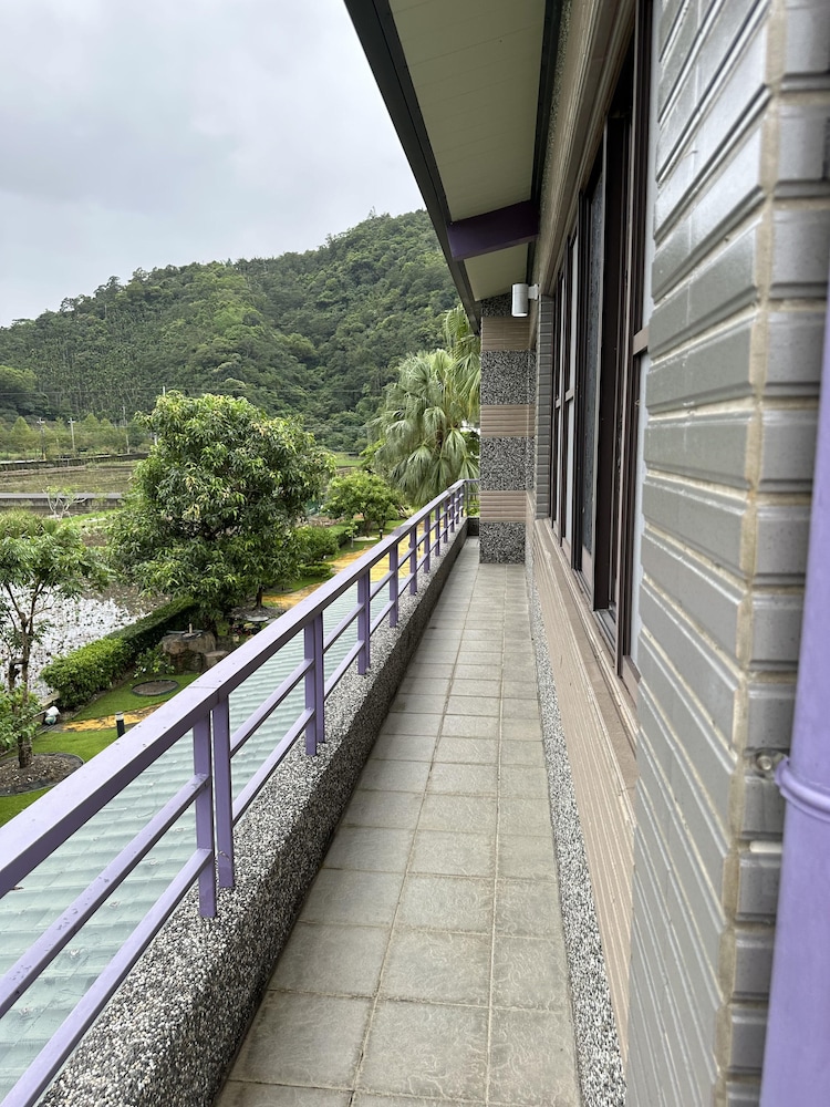 Dahu Furano Homestay view 5