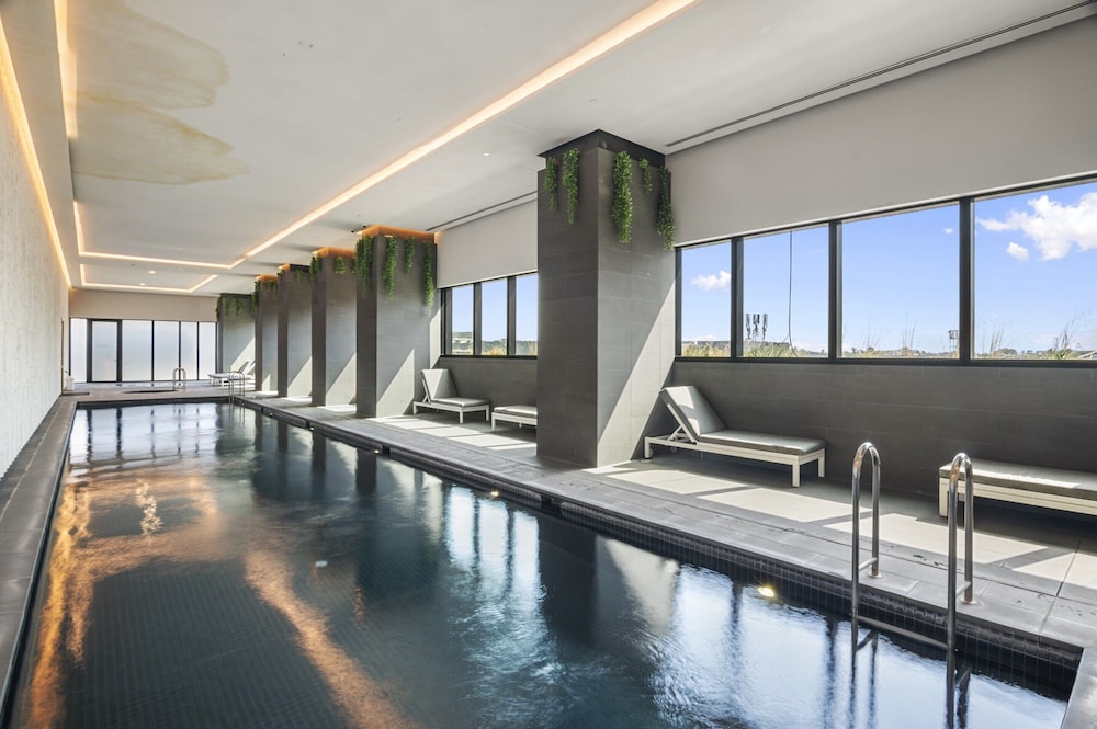 High-rise 3-bed Apartment With Premium Amenities