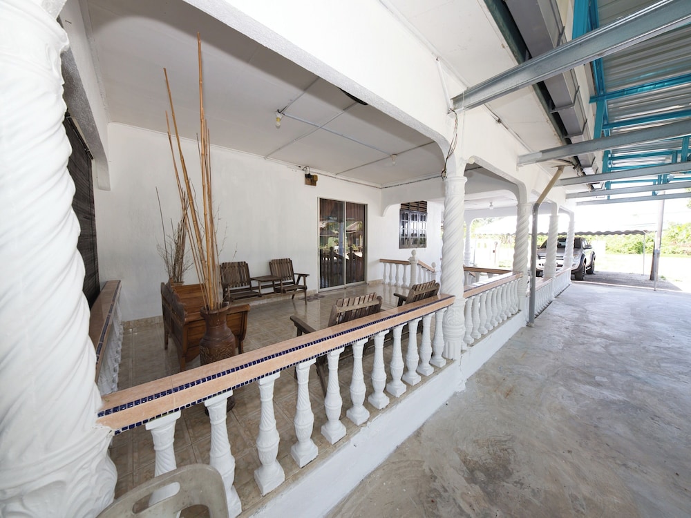 OYO 90990 Sri Tempurung Homestay photo 1
