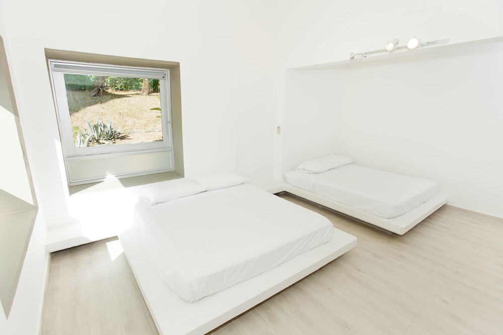 Luxe Villa de Verano Boutique view 4