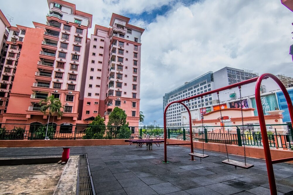 Marina Travellers Suite Marina Court