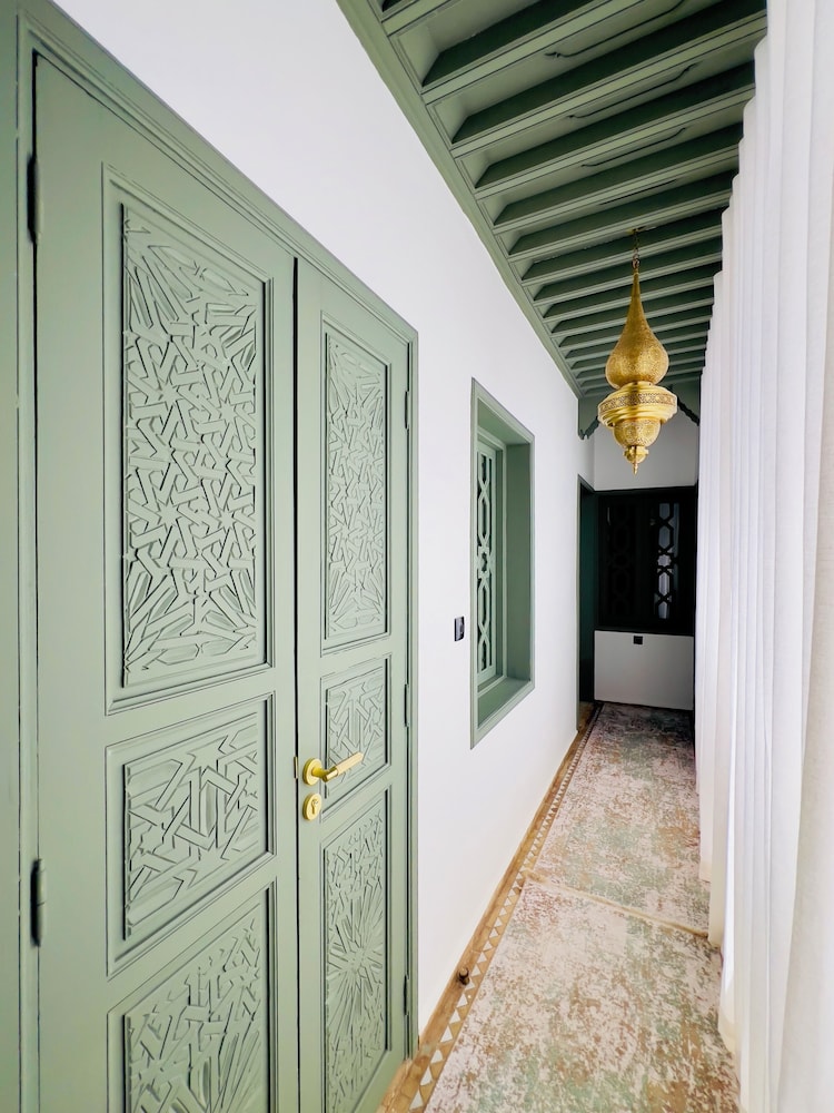 Riad KAYA & SPA