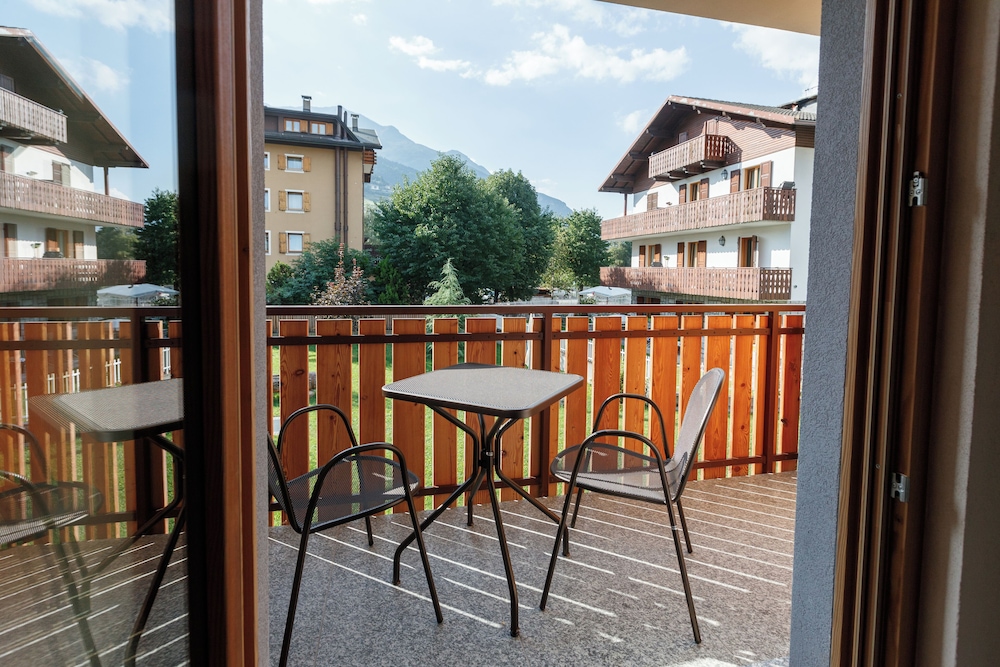 BAITA LARIX BORMIO