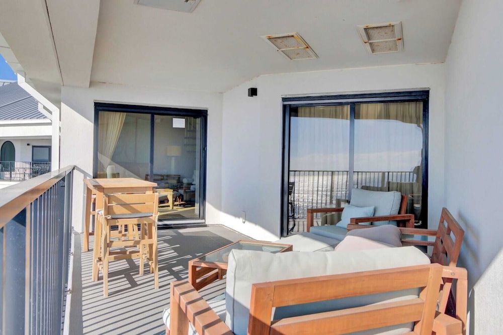 513 Seascape by Avantstay Oceanfront Home w/ Amazing Views & Community Pool Access