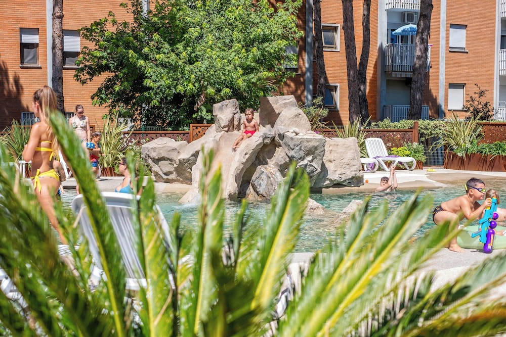 Bosco Canoro Resort