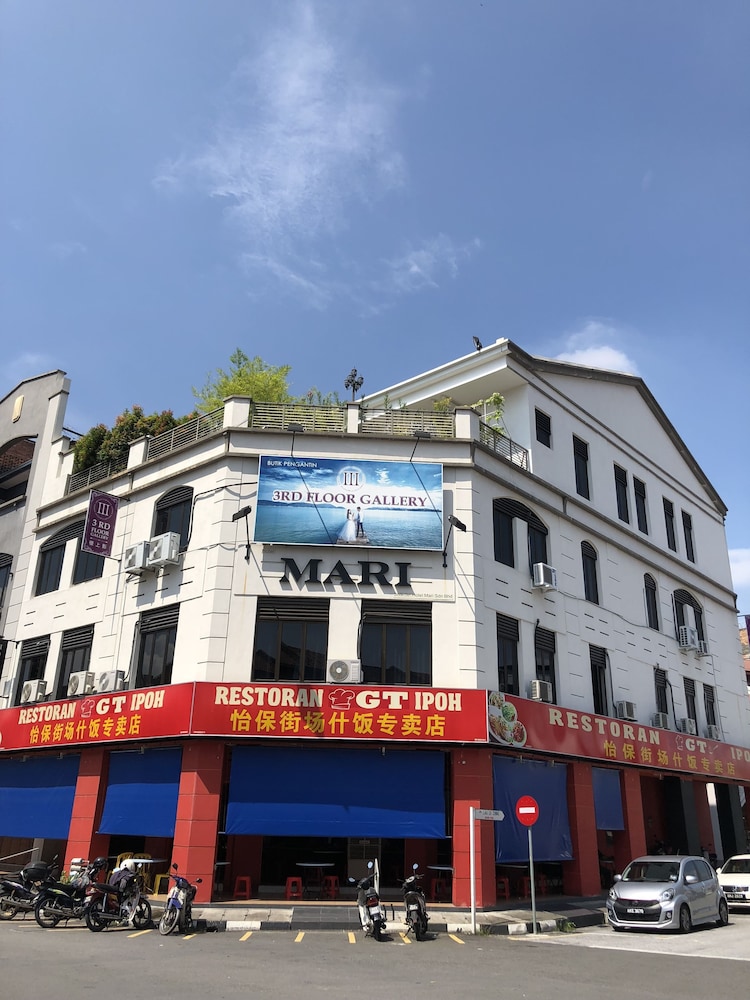 Hotel Mari Hostel - Image 1