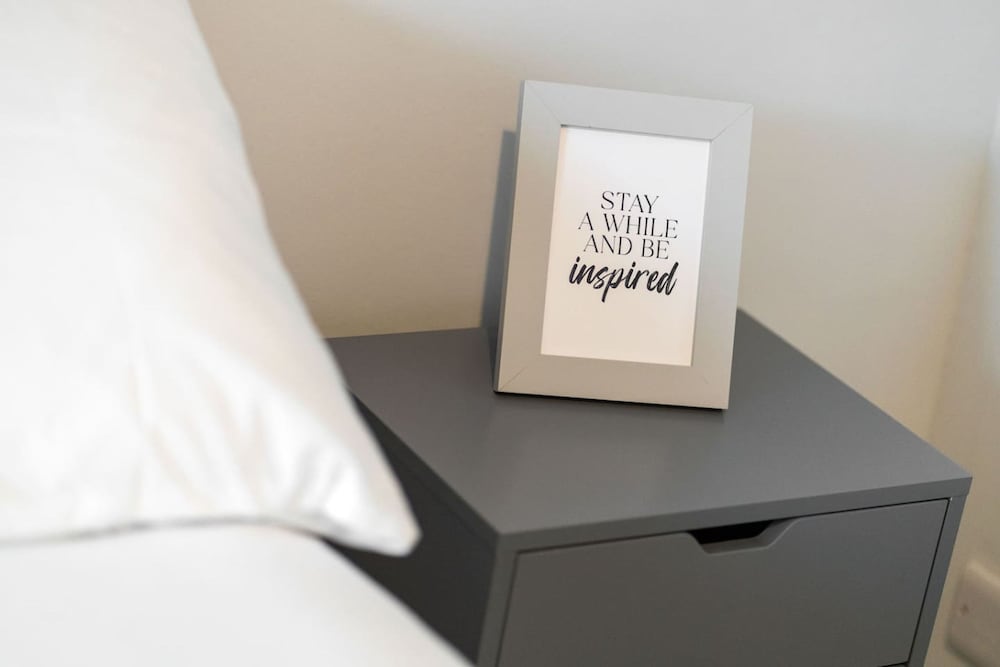 Lochside Apartment C