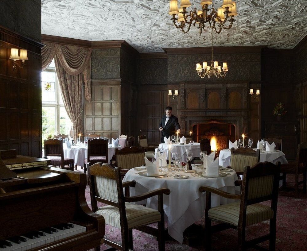 Hook Vacations - Tylney Hall - Property Image 8