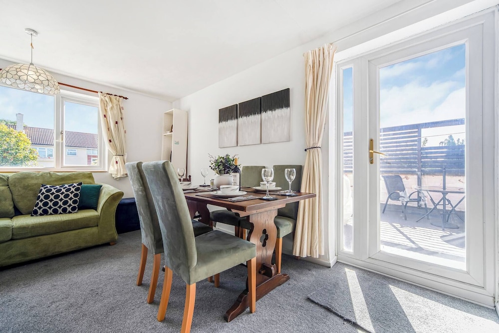 Stylish & Bright 3BR in Headington, Oxford Area