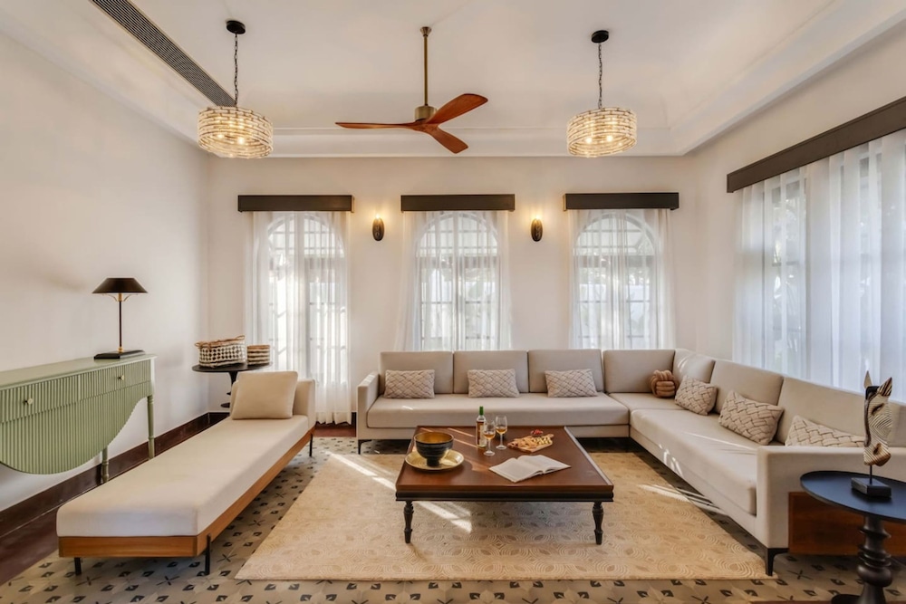 Lux 3BR Villa in Siolim 4km to Beach Wadi House