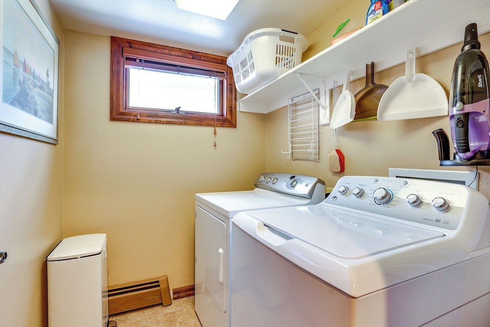 Private Sauna & Mtn Views: Keystone Townhome!