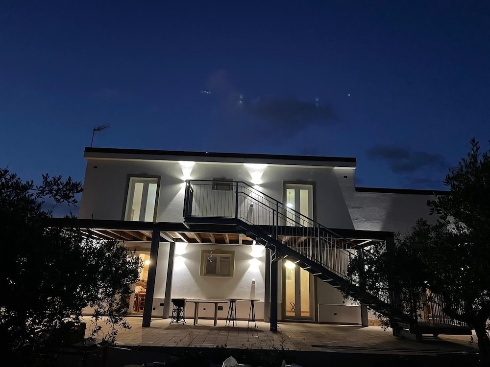 Selinunthia country house