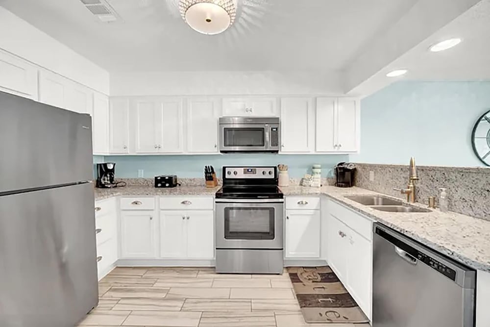 Costa Vista Townhouse #9