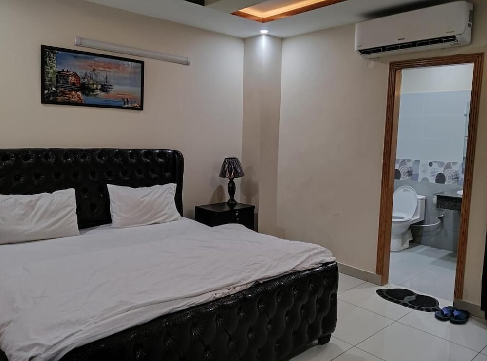 Aimpire Hotel view 5