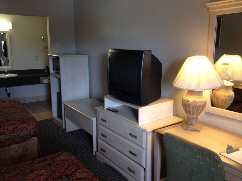 The Brooke Hotel view 3