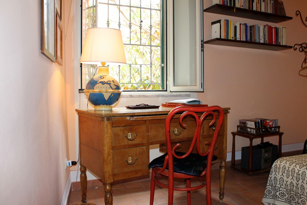 Photo 18