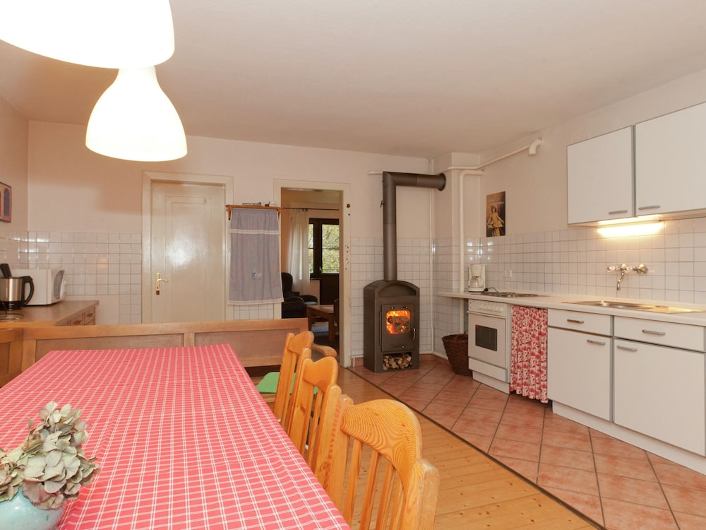 Spacious Holiday Home in Menkhausen near Ski Area view 5