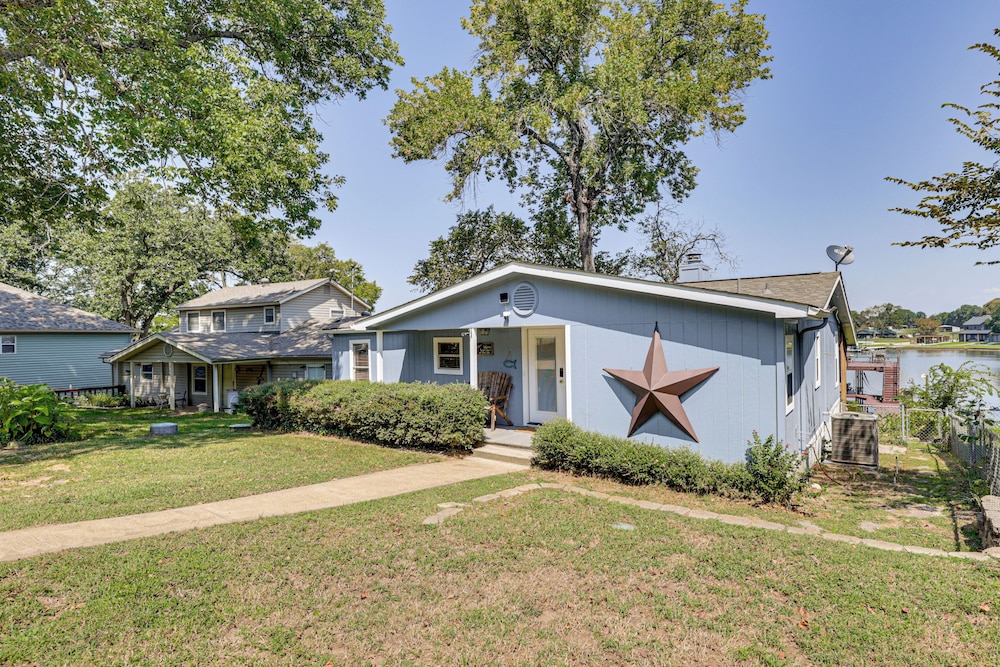 Lakefront Escape w/ Game Room & Dock in Mabank!