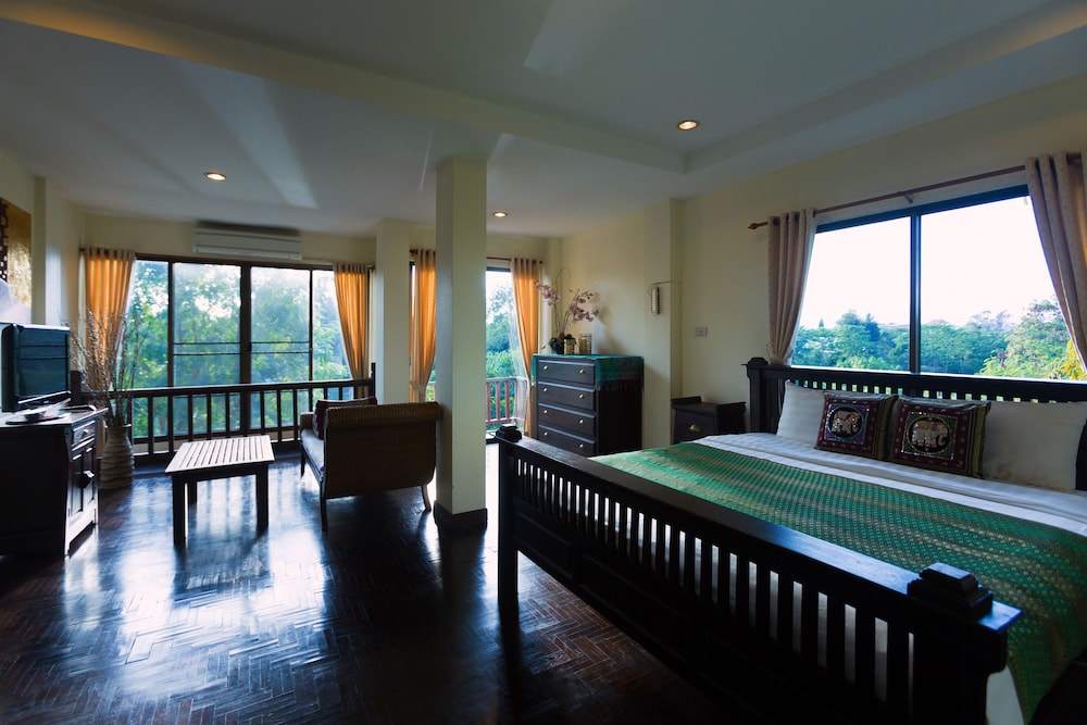 Villa San Pee Seua