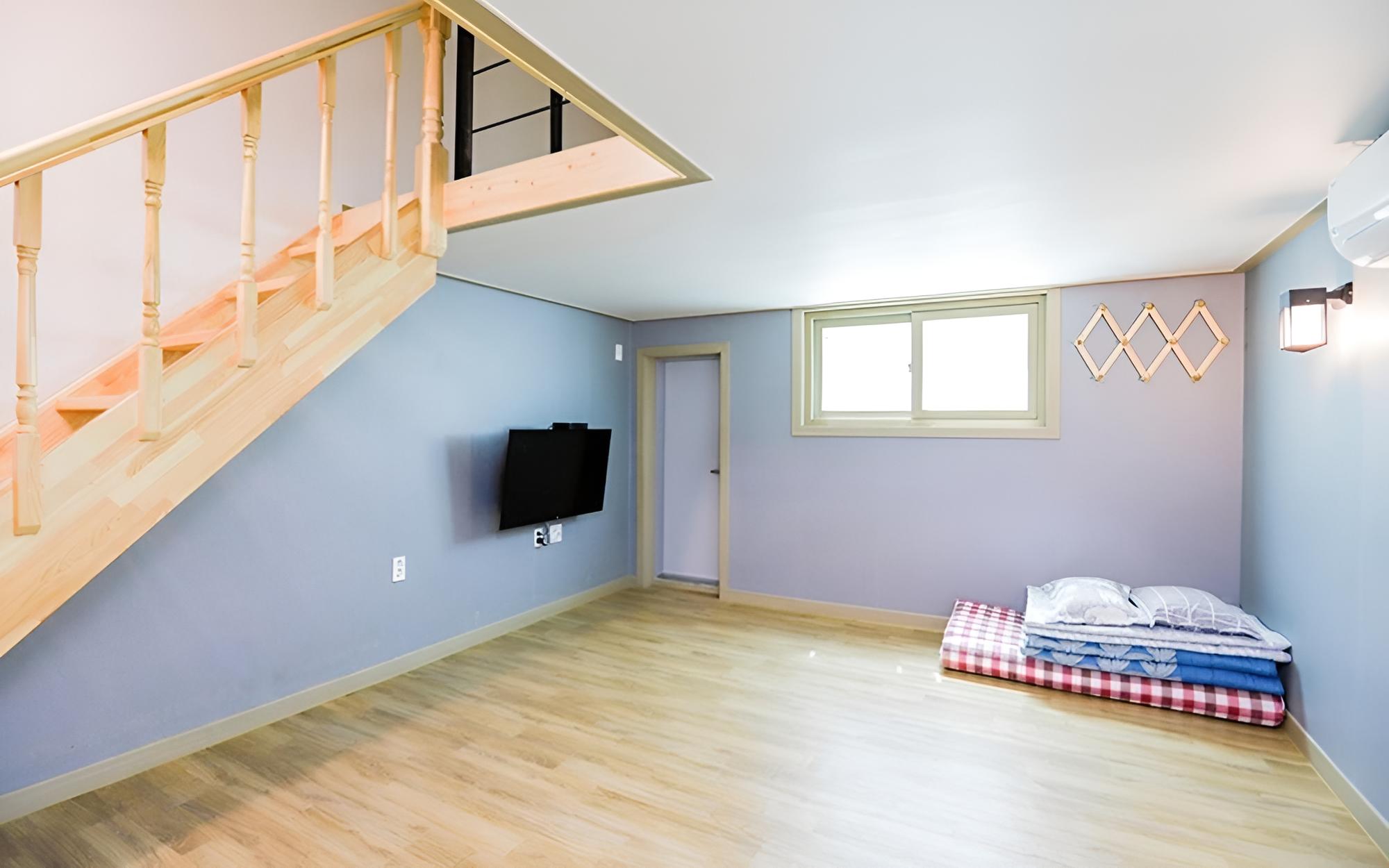 Taean Solbat Pension view 3