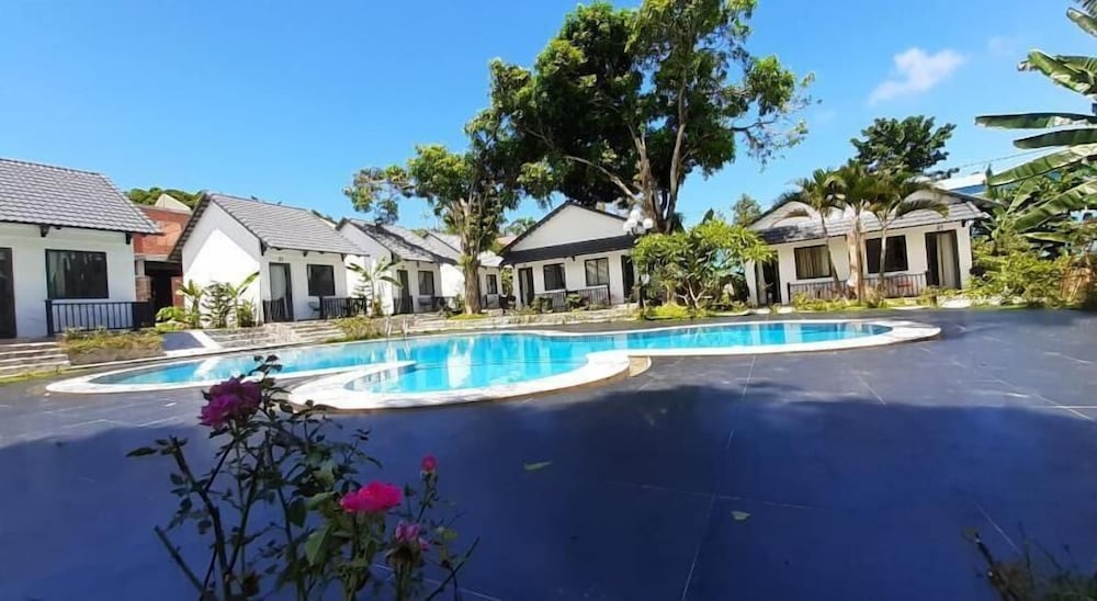 Rum Bungalow Resort Phu Quoc
