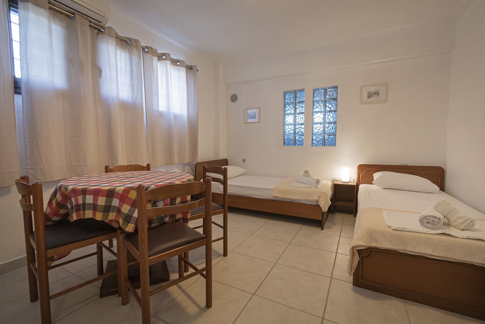 Mama Natura Lotus by Rentals Pro photo 3