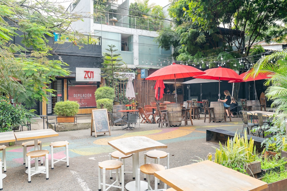 Medellin Vacations - Ayenda Jardin de Provenza - Property Image 18