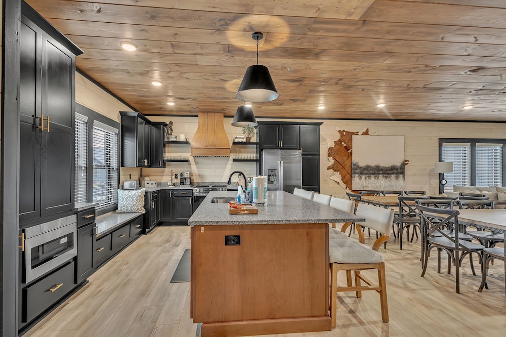 Smith Creek Reserve Luxury Cabins