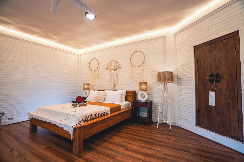 Om Wellness Resort