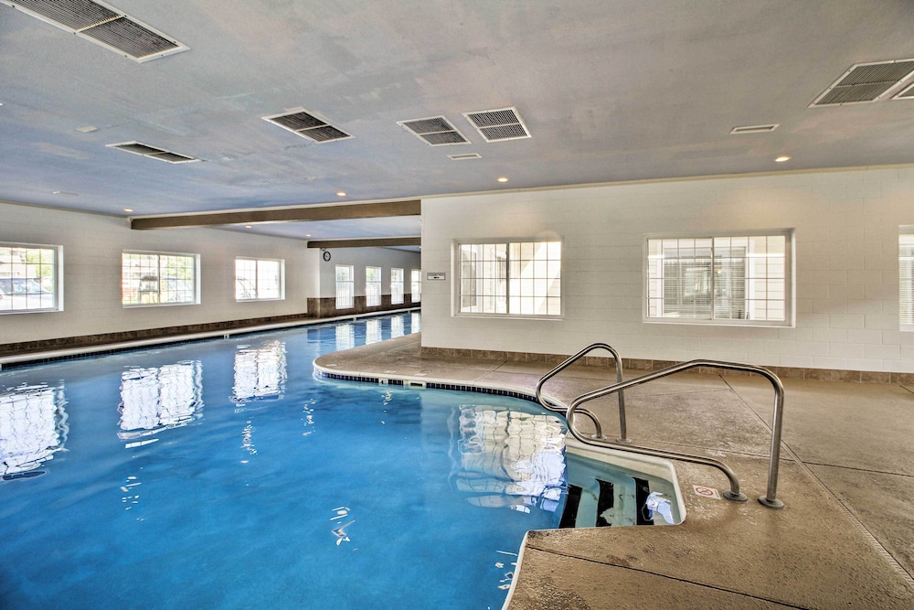 Near Attractions & Shows: Branson Updated Condo