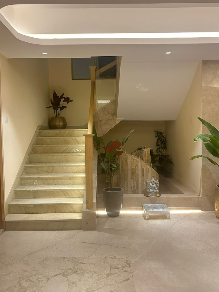 FERNWOOD HOTELS AND RESORTS