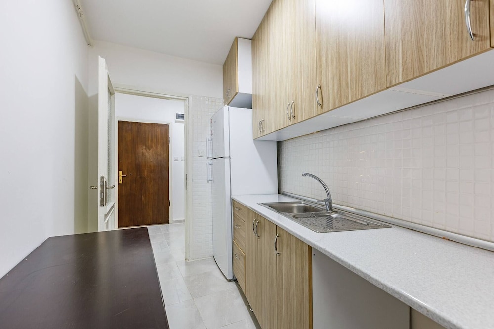 Charming Kadıköy Apartment With City Views
